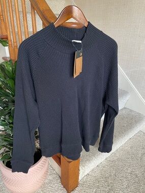 The North Face Black Waffle-Knit Mock Neck Camping Sweater NWT